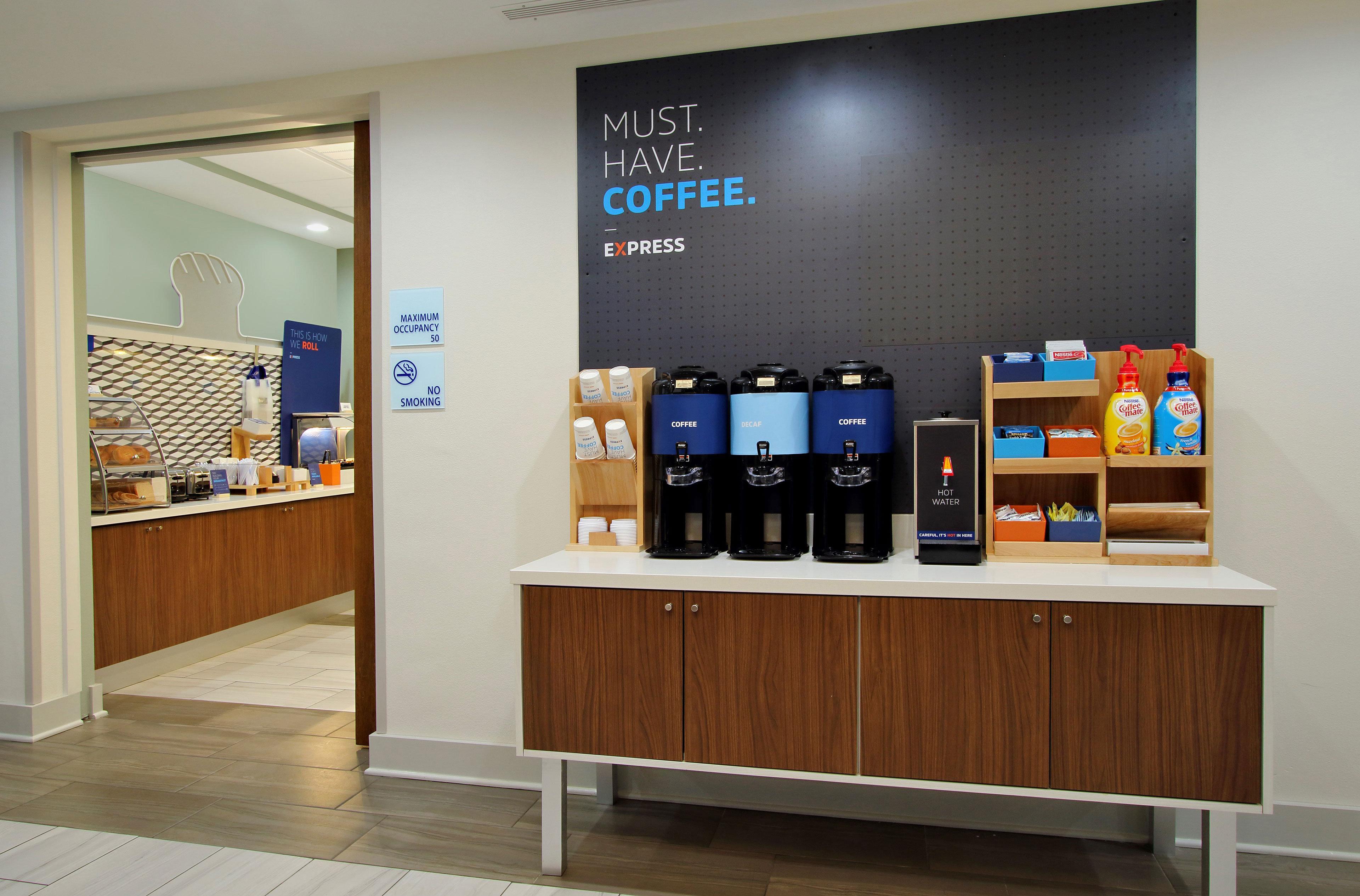 Holiday Inn Express & Suites Charleston Dwtn -Westedge By Ihg Extérieur photo
