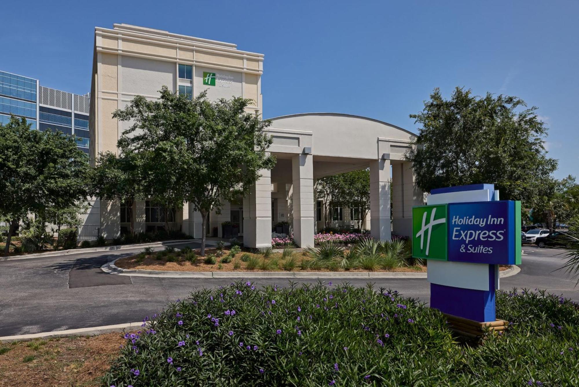 Holiday Inn Express & Suites Charleston Dwtn -Westedge By Ihg Extérieur photo